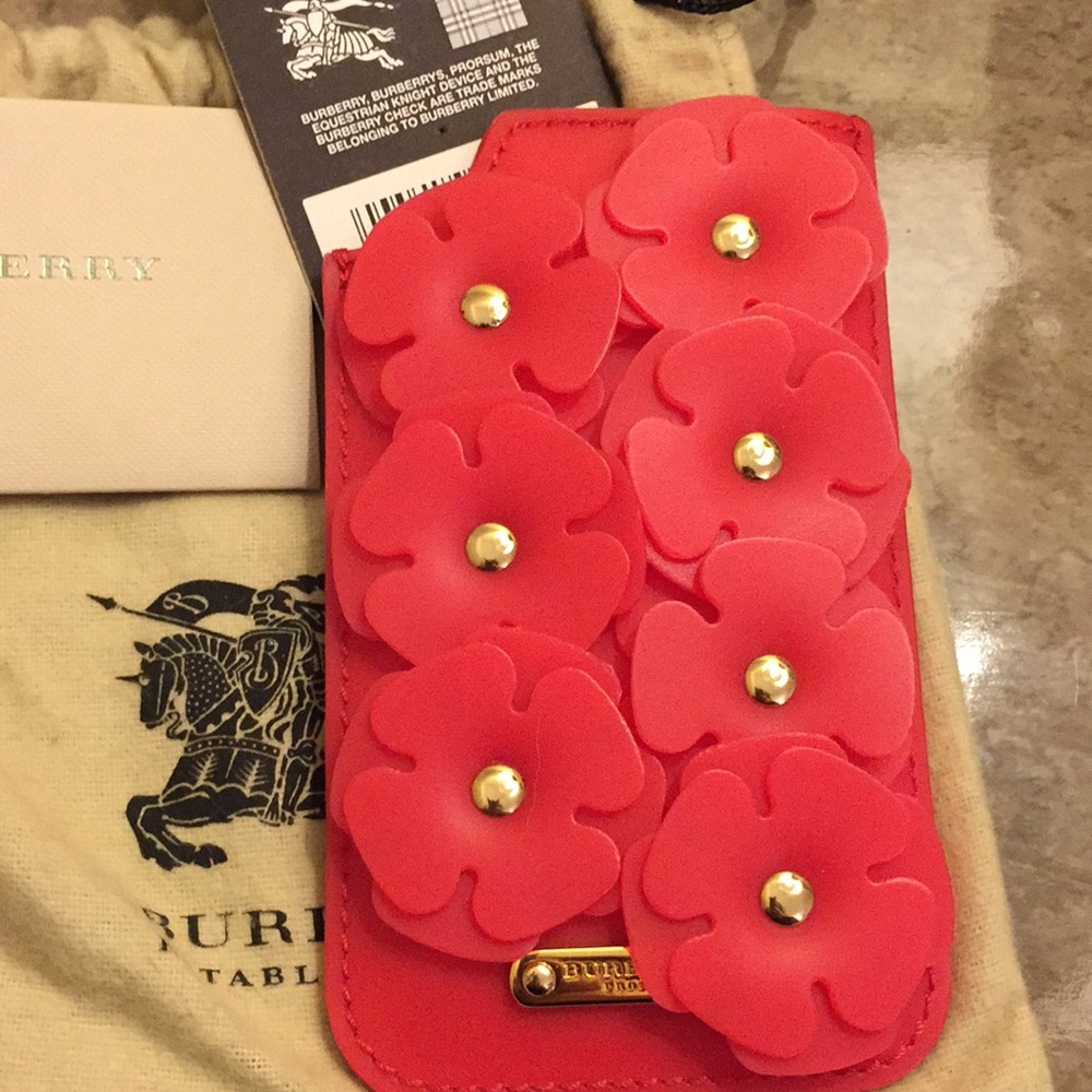 BURBERRY iPhone 5 5s Red Silicone Bloom Gel Sleeve